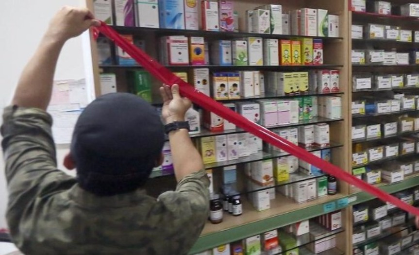 Tim Gabungan Ciduk 5 Pengedar dengan Ribuan Butir Obat Terlarang di Tanah Abang